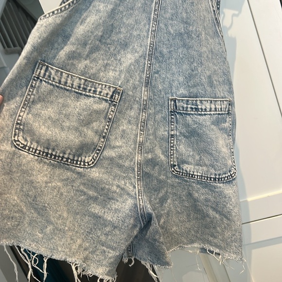 Gap Distressed Denim Short Overalls Shortalls Size S - Picture 12 of 17